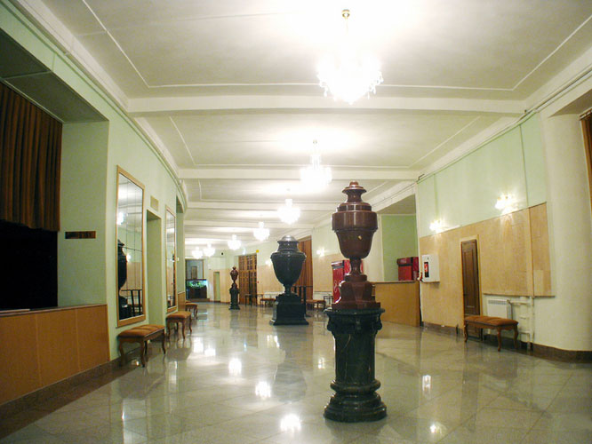 Дворец искусств ленинградской области адрес