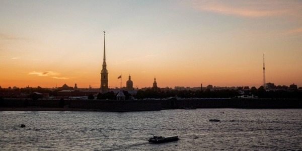 Крыша «Вижу Питер»