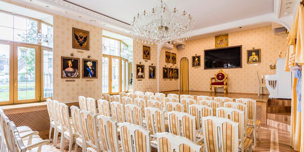 Дом Романовых 